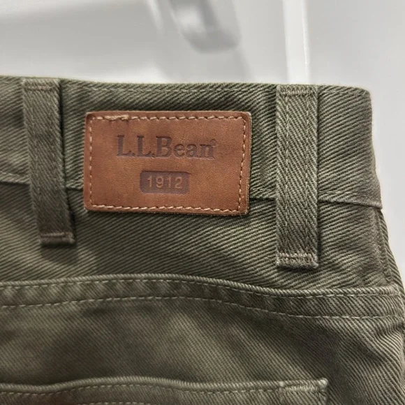 L.L. Bean Men’s Pants Size 34 x 30 100% Cotton Gently Used - Picture 6 of 8
